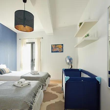 Apartment Valbom- Centre Cascais